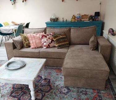 Hoofddorp Apartment | JaBaKi Garden House