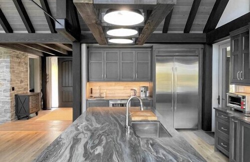 North Kawartha House | Jack Lake - Lake House Estate