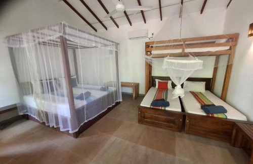 Divulapitiya Hotel | Jackland Holiday Cabanas