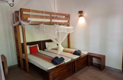 Divulapitiya Hotel | Jackland Holiday Cabanas