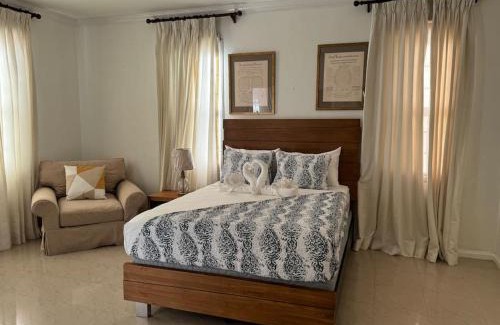 Jack's Hill Villa | Jacks Hill Villa - Kingston