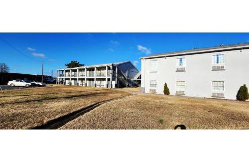 Jacksonville Hotel | Jacksonville Inn By OYO near Little Rock Air Force Base