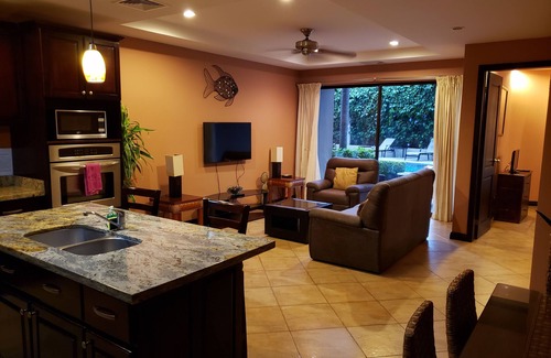 Cerro Plano Condo | Jaco Luxury Poolside Condo, Costa Rica