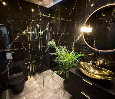 Malbork Apartment | Jacuzzi Jungle Apartments