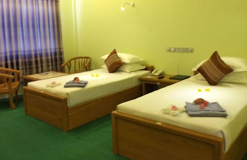 Oattara Thiri Township Hotel | Jade Royal Hotel