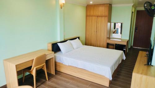 Soc Son Hotel | Jademay Airport Hotel