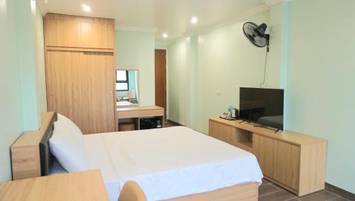 Soc Son Hotel | Jademay Airport Hotel