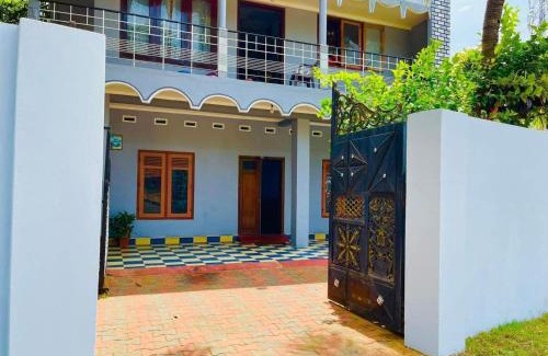 Jaffna House | Jaffna RR Holiday Home -AC