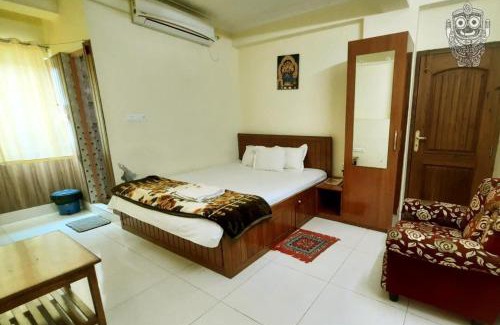 Mayapur House | Jagannath Palace