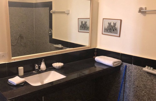 Udaipur District House | Jai Villa Homestay