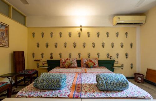 Sindhi Camp Hotel | Jaipur Inn