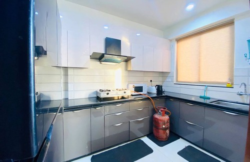 Durgapura Apartment | Jaipur Jewel Near to Airport