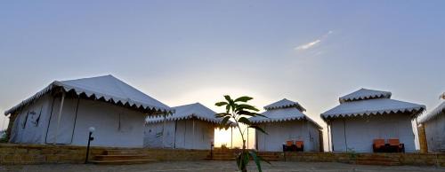 Jaisalmer Resort | JAISALMER THAR DESERT TENTED CAMP & ReSORT