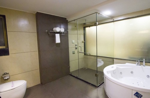 Nadiad Hotel | Jalashray Resort