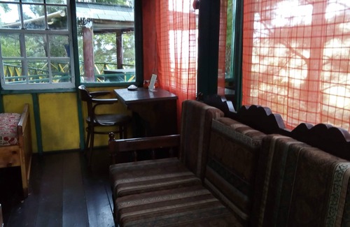 Blue Mountains National Park Cabin | Jamaica House - The Blue Mountain Wilderness Retreat