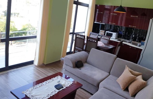 Shengjin Apartment | Jana