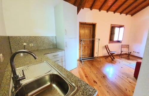 Cabril House | Janelas da Cabreira