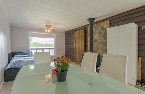 Highlands East House | Janis Cottage