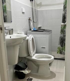 Valenzuela Apartment | Jannah’pad