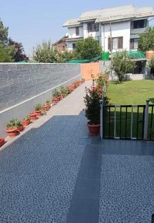 Rajbagh Apartment | Jannat Inn