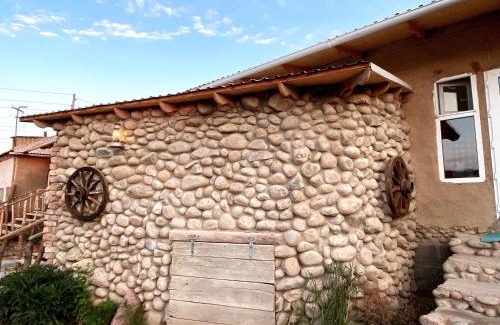 Bokonbayevo House | JAPAR guest house
