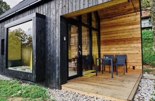 Olimje Cottage | Jarica, modern cottage on Tri Vile estate with an amazing view