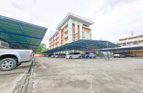 Trang Hotel | Jaroonsak Grand