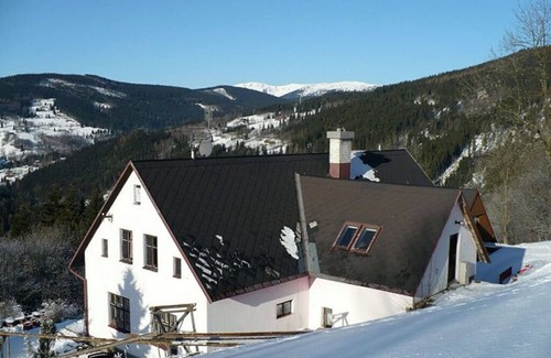 Strazne House | Jaroslav Sevcik mountain hut