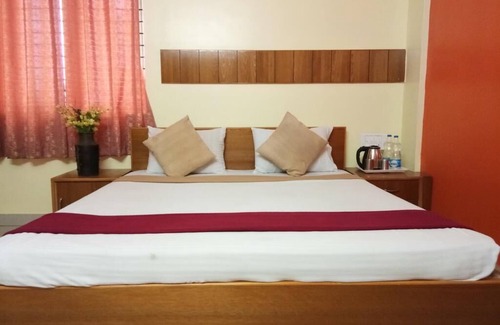 Vijayanagar 1st Stage Hotel | Jasmine Apartment Suites