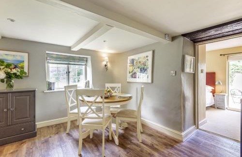Blandford Forum House | Jasmine Cottage