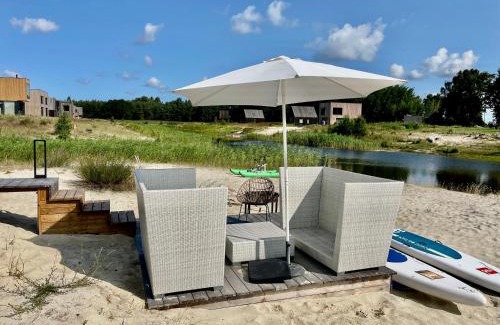 Klaipeda District Municipality Apartment | Jaukūs ART stiliaus apartamentai antrame aukšte su vaizdu į marias