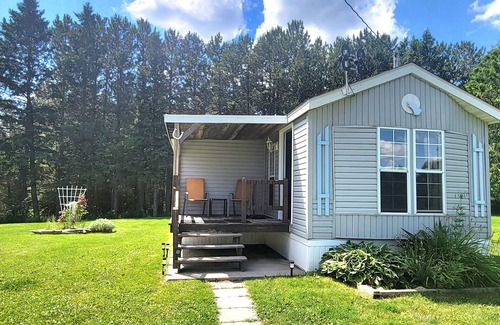 Esko Cottage | Jay Cooke Cottage: Pets welcome, Close to Jay Cooke, park like yard & fire pit