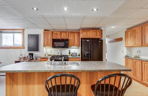 North Troy Condo | Jay Peak Resort Vacation Rental: Ski-In/Ski-Out!