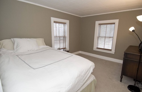 Montgomery Center Other | Jay Peak ski house mins to the mountain in quaint Vermont village