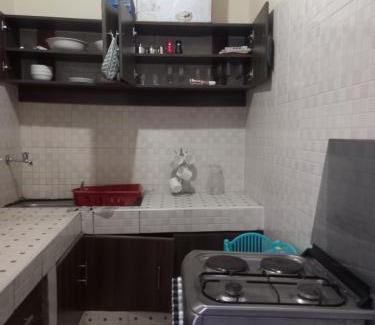 Arua Apartment | Jay's cosy home