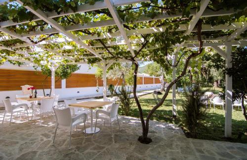 Lastva Grbaljska Apartment | Jaz Garden Residence