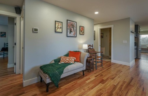 Rosman House | JB`s Place
