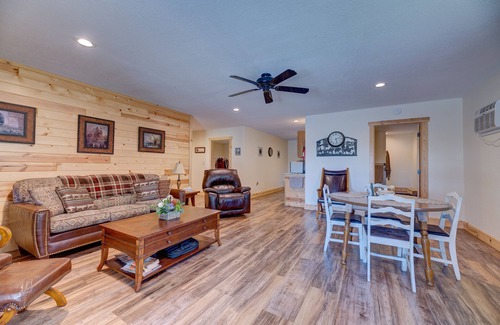 Crook County Cabin | JC Stage Stop Bunk House for relaxing in the pines!