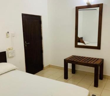 Moragaswewa Hotel | JCs White House Habarana