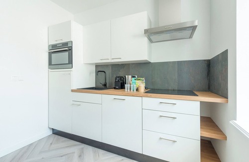 Centrum Apartment | Jean | NEW Luxurious home with balconies | Room 3