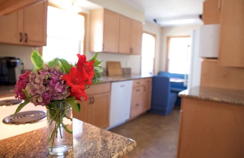 Northeast Neighbors House | Jefferson Garden Cottage Cottage