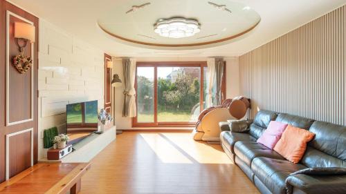 Aewol Cabin | Jeju Bricknine Masion