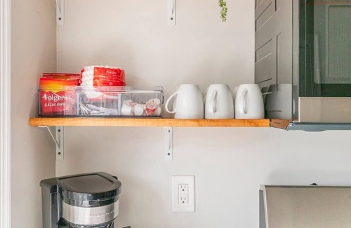 College Hill Apartment | Jennifer’s Charming Stay Walk to Brown University