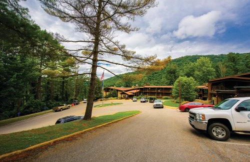 Prestonsburg Resort | Jenny Wiley State Resort Park