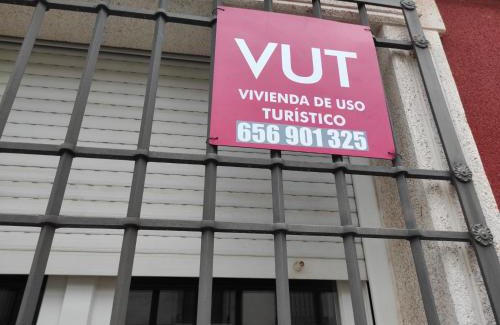 Manzanares Apartment | Jesús Del Perdón