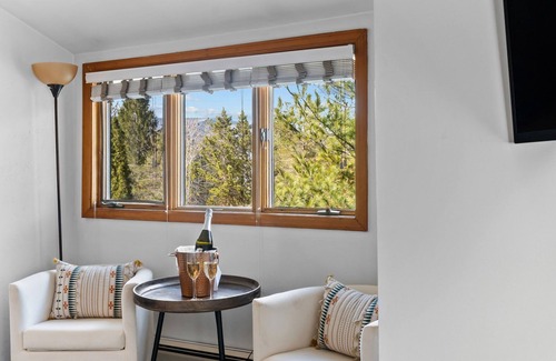 Tannersville Ski Chalet | Jessie's Harvest House