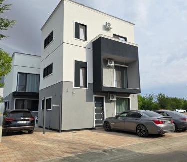 Timisoara Apartment | Jessy - Jes Lux Apartments Free Private Parking