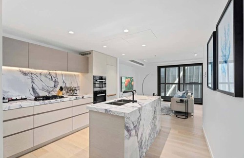 Gold Coast Apartment | Jewel 1 Bedroom + Study