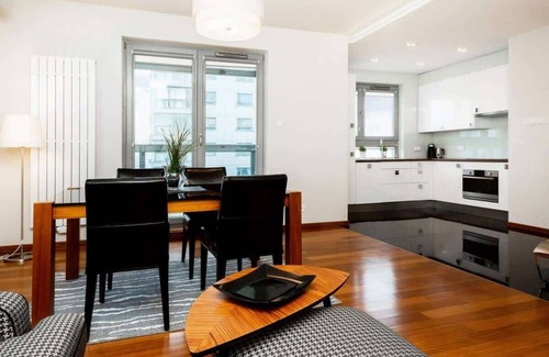 Praga Poludnie Apartment | Jeziorańskiego 9 | Warsaw Apartment | One Bedroom