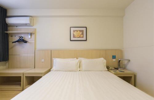Xinhua District Hotel | Jinjiang Inn Cangzhou Railway Station